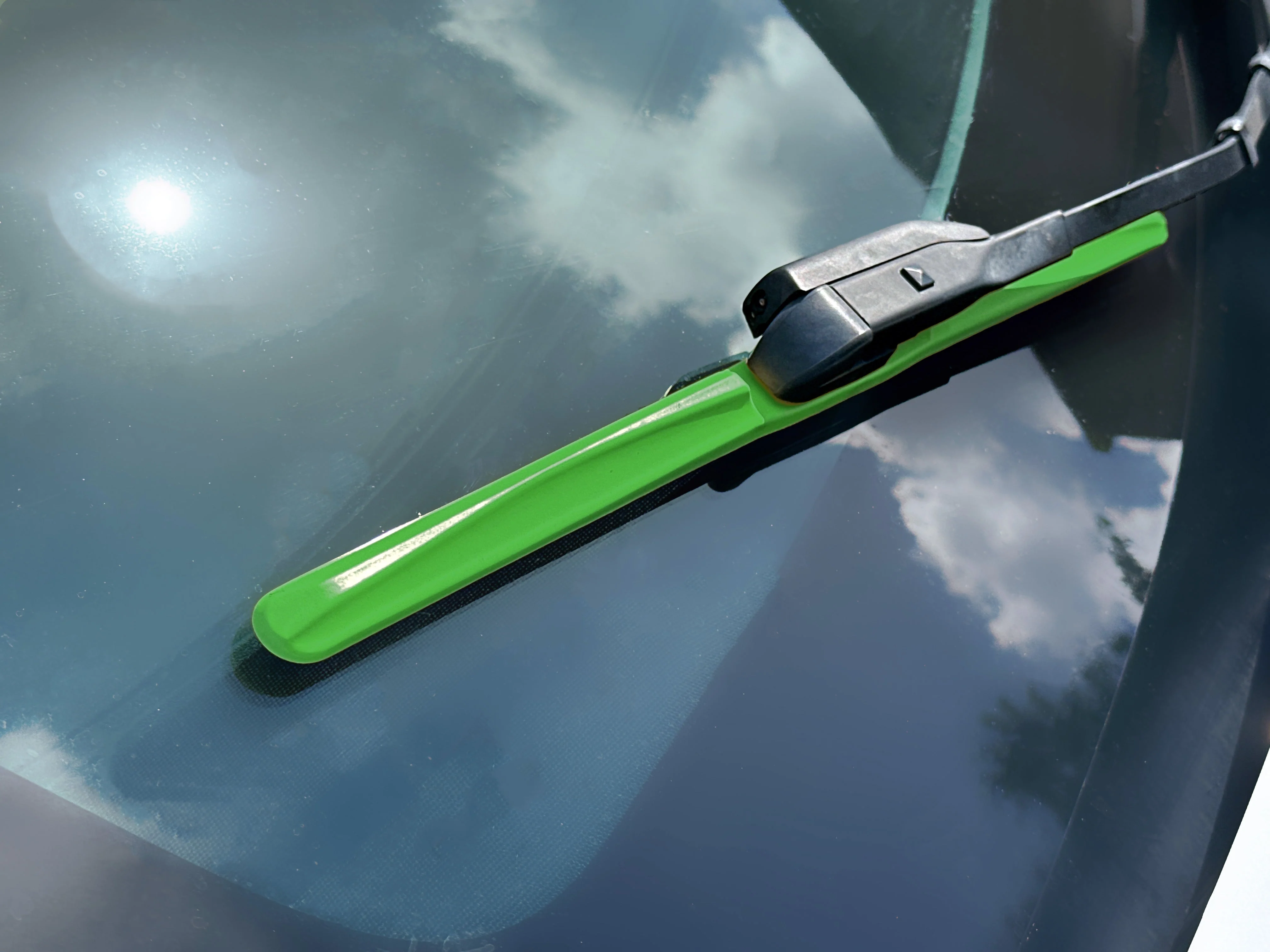 ClixWipers 20in and 20in Windshield Wiper Blade Set - Image 45