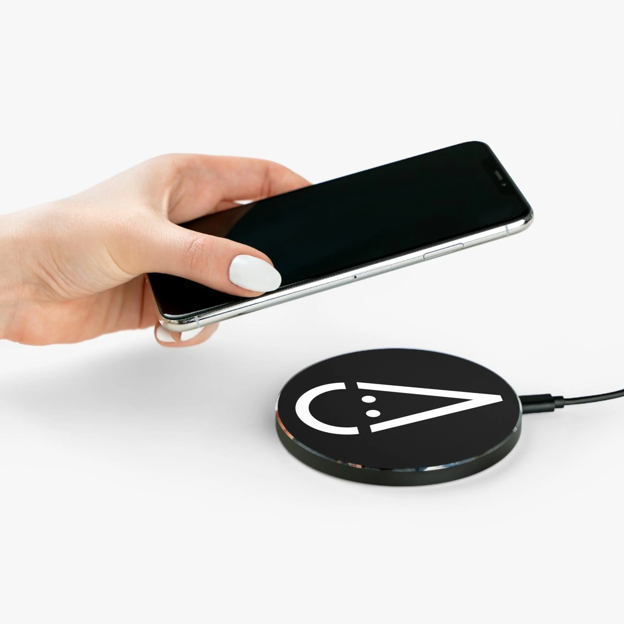 Snappy Wireless Charger - Image 4